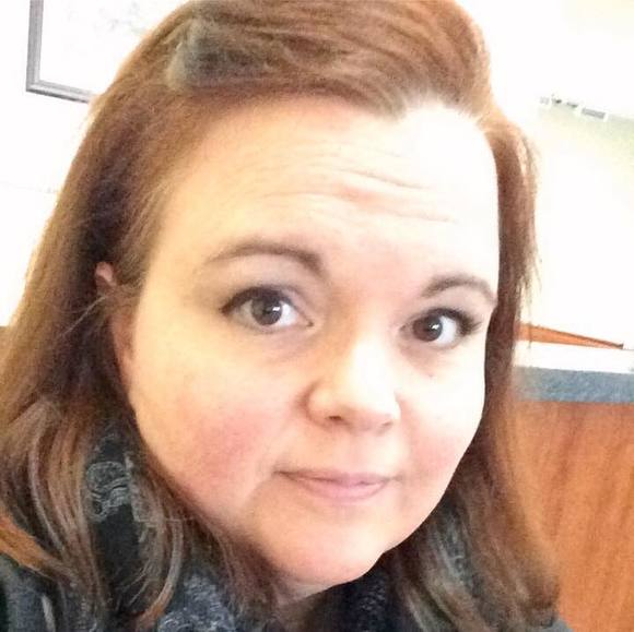 Meet your Posher, Lisa - Picture 1 of 1